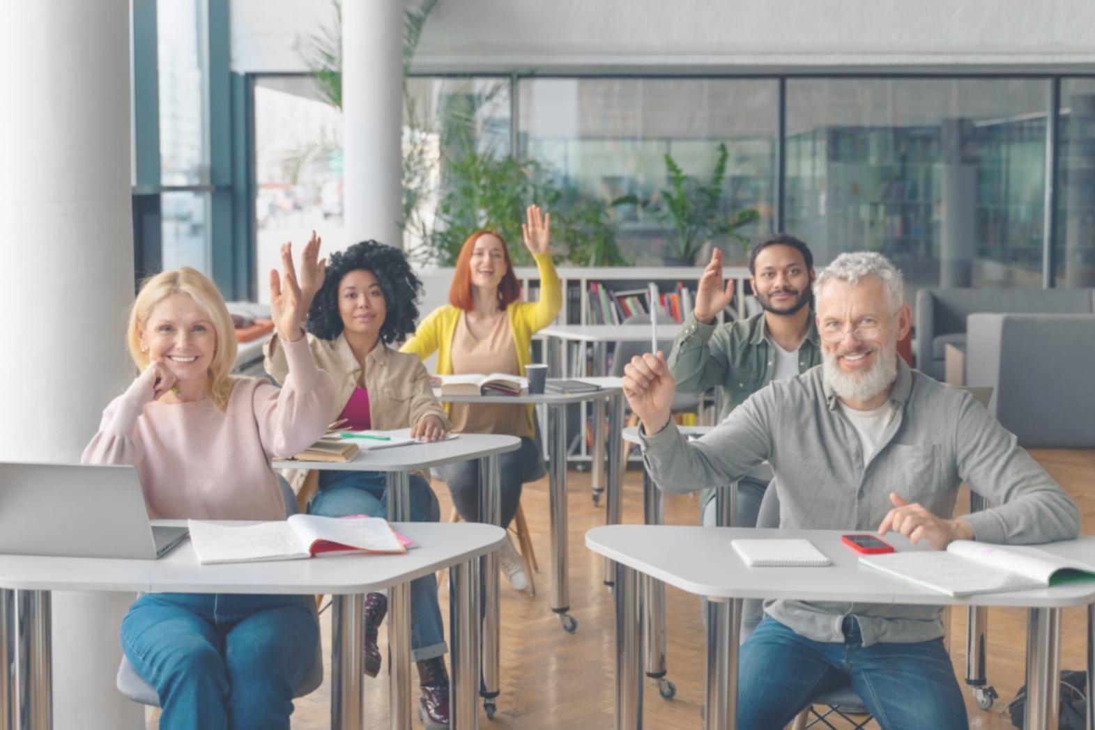 Geschäftsverhandlung in modernem Büro